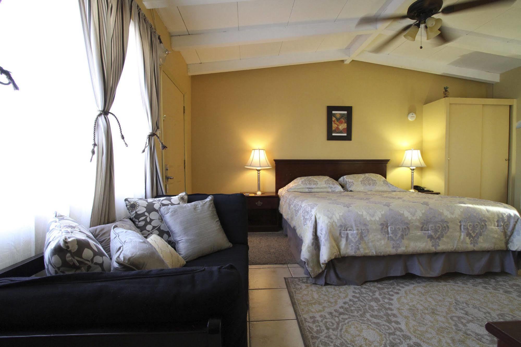 Harmony Motel Twentynine Palms Bagian luar foto