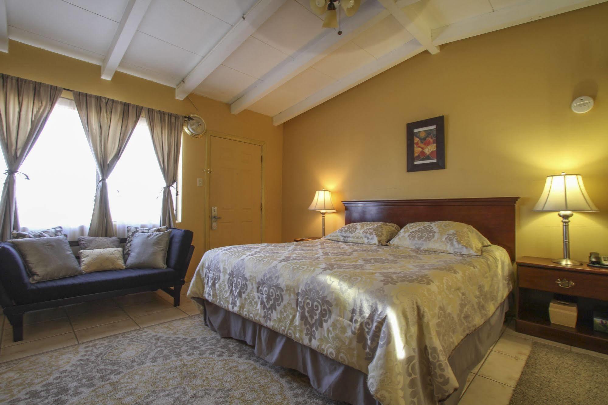 Harmony Motel Twentynine Palms Bagian luar foto